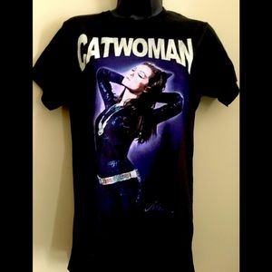 DC Catwoman Women’s Junior Tshirt S New